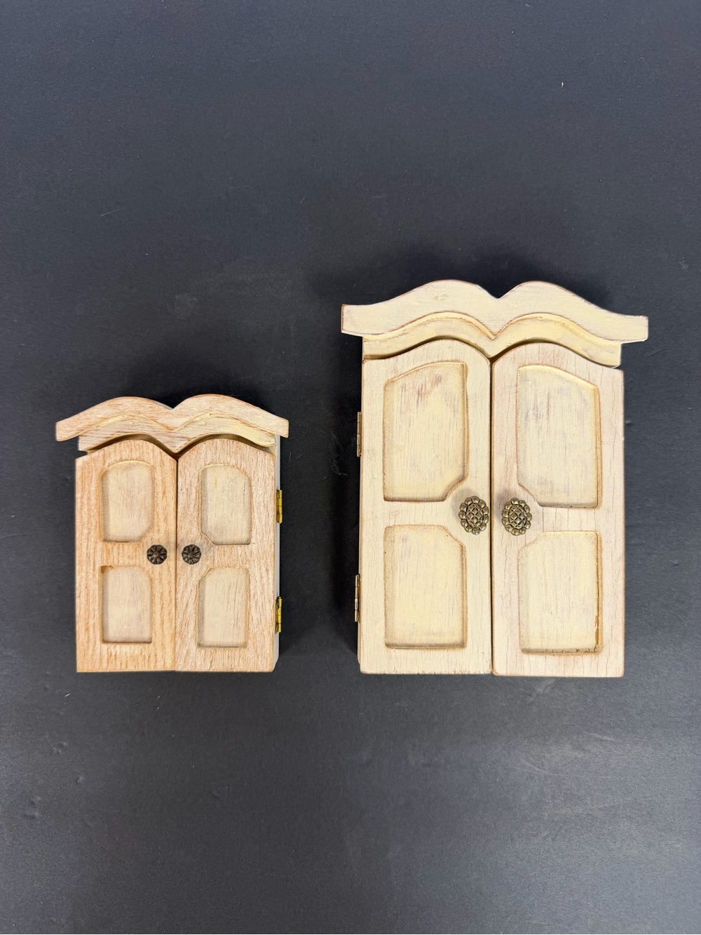 Dennis East Wardrobe Closet Style Wood Photo Frame Picture Frame W/ Doors Set 2 - Picture 2 of 15